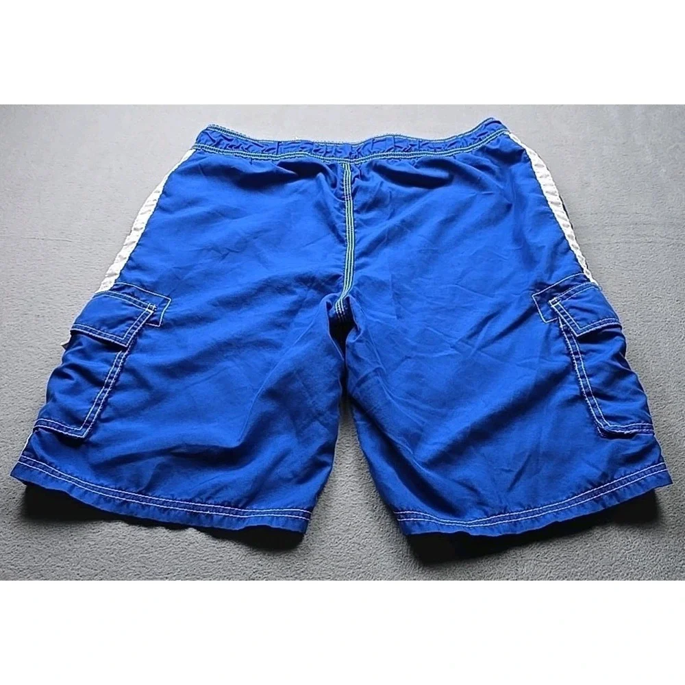 Kanu Surf great used